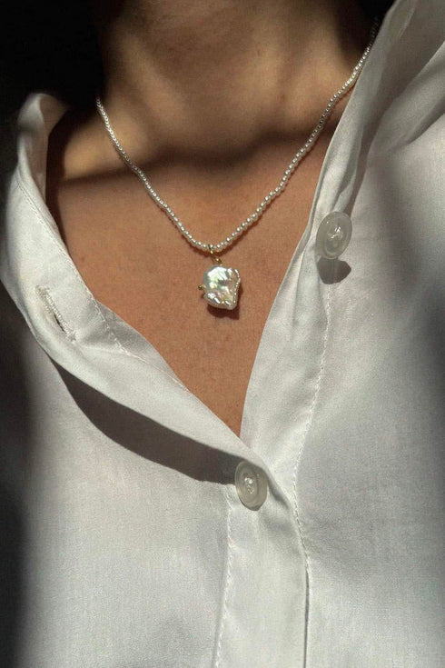 GALINI PEARL HANGER GOUD